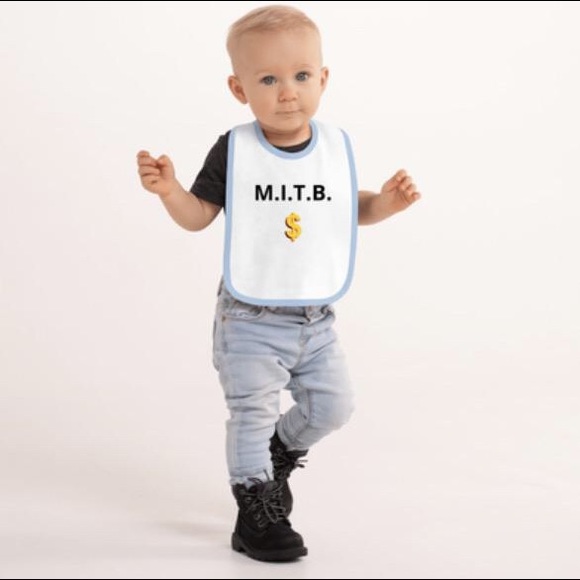 AttractionWear.com - Picture 3 of 11